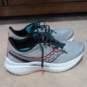 Saucony Endorphin Speed 3 - Grey